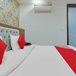 Hotel O Avi Suites