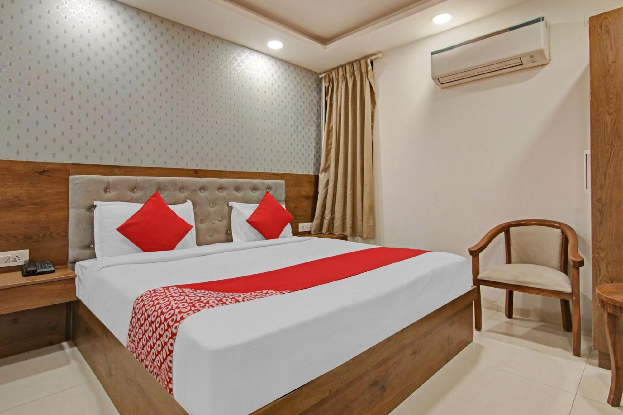 O Avi Hotel