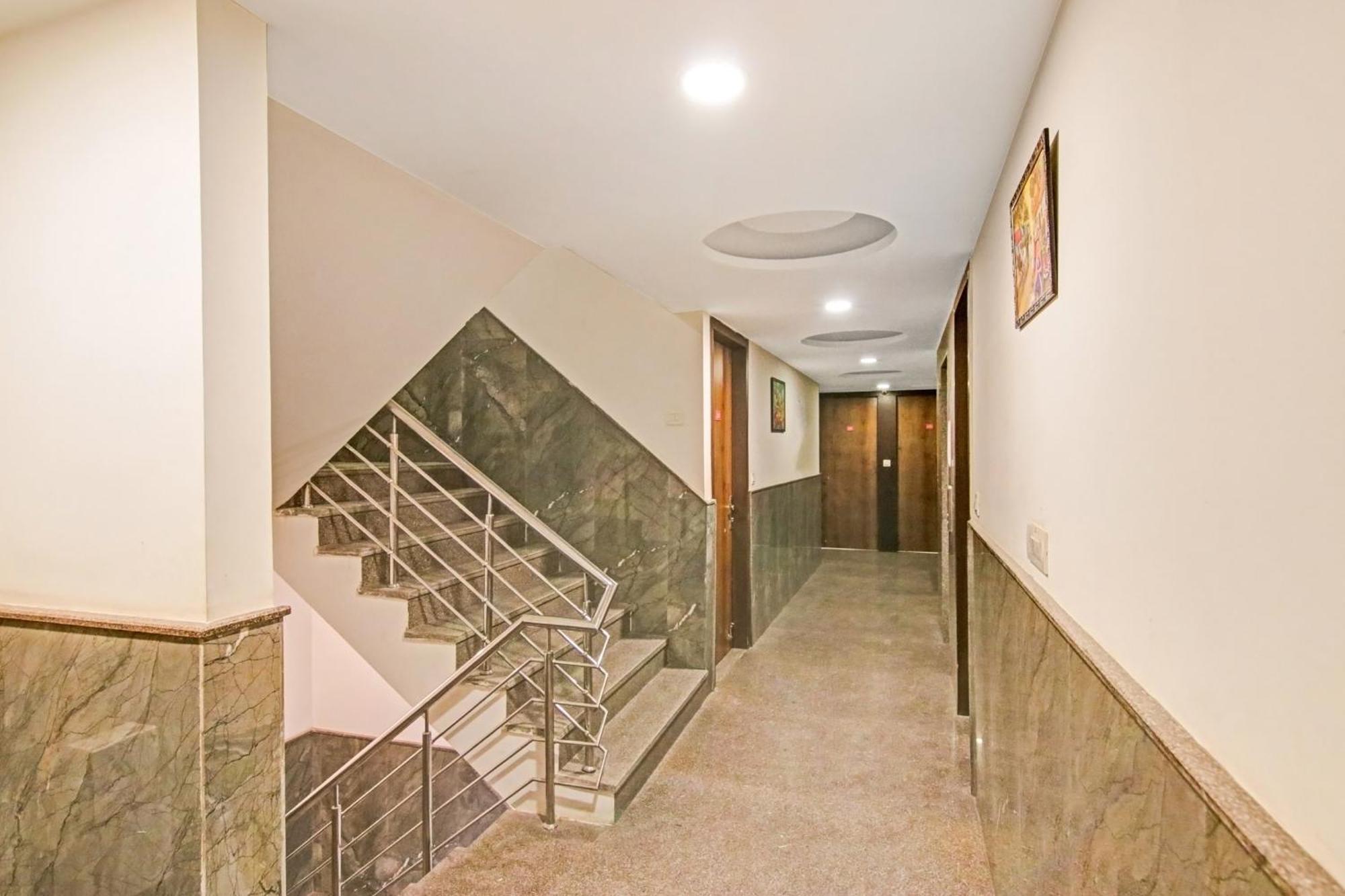 O Avi Hotel New Delhi
